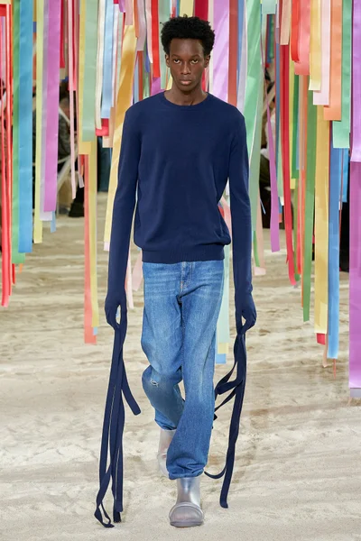 Look 23